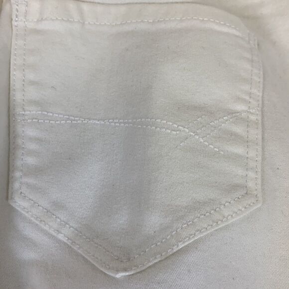 Liverpool  Cropped relaxed fit Jeans in Bright White - Picture 8 of 8